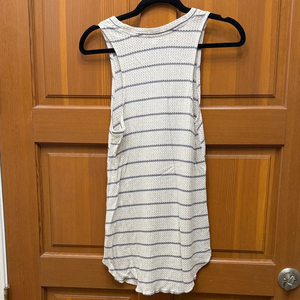 P.J. Salvage Gray and White Striped Tank Top - Picture 5 of 5